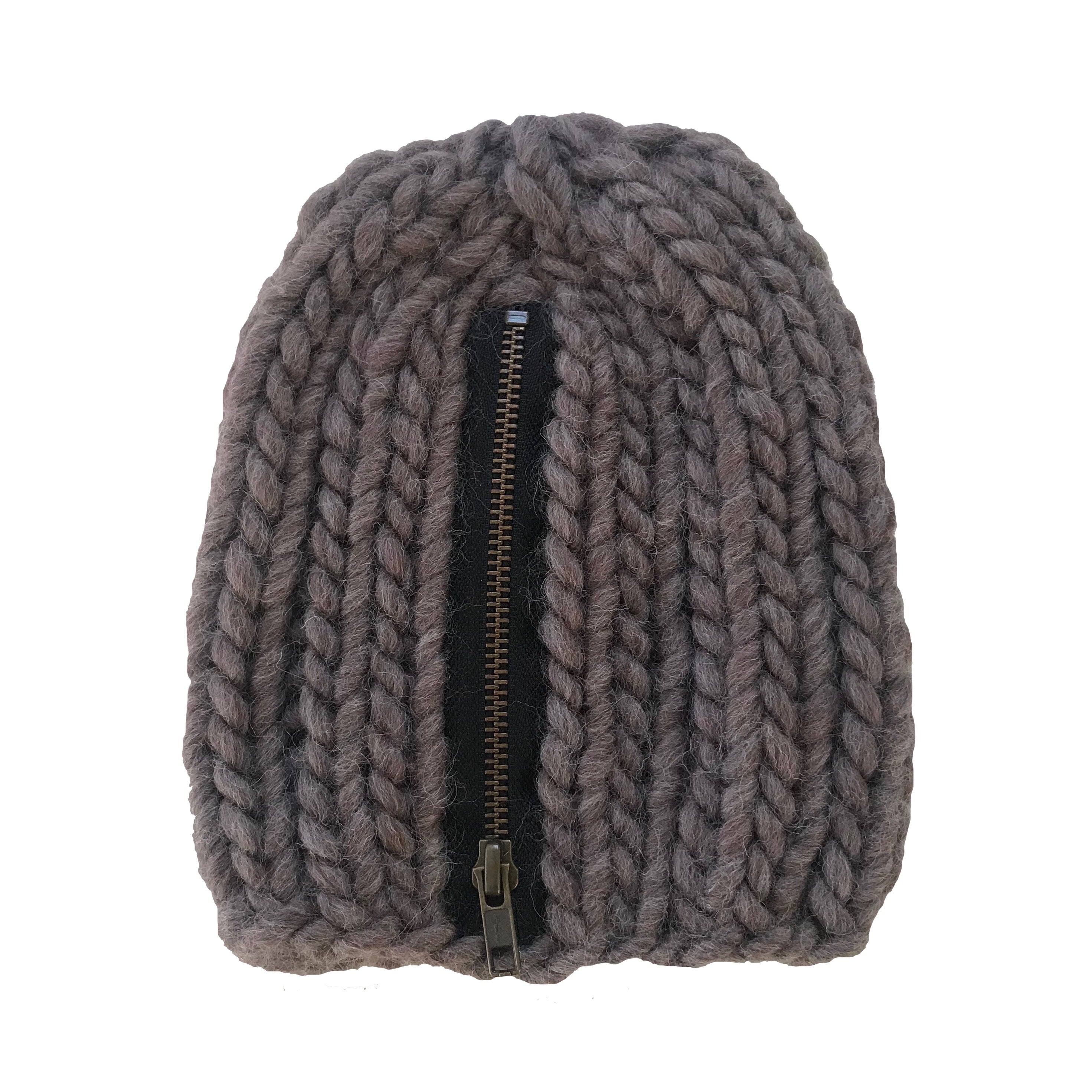 BIRK beanie with zipper. Pure (100%) wool. Choose colour