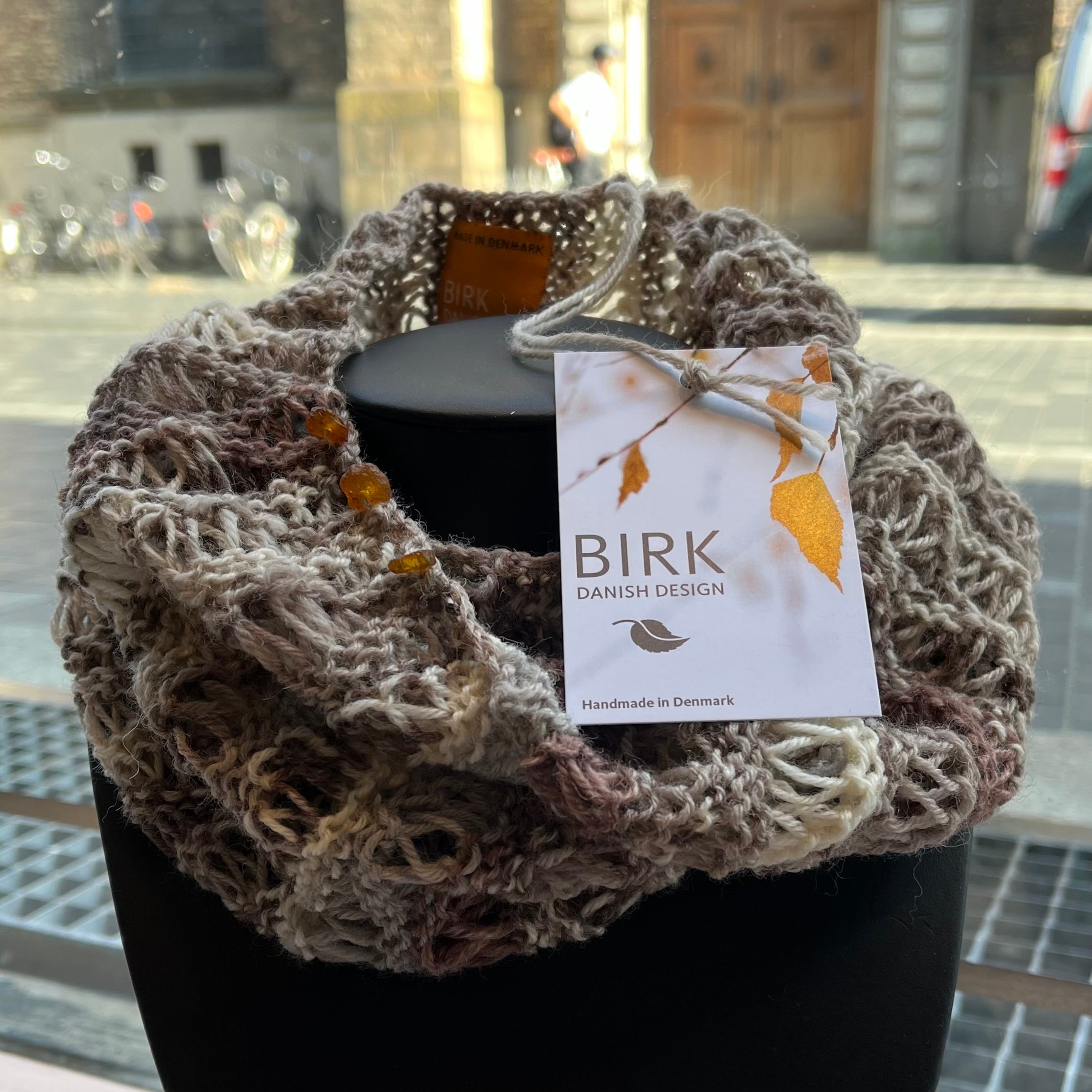 Alpaca / wool mix BIRK möbius scarf with amber. Choose colour