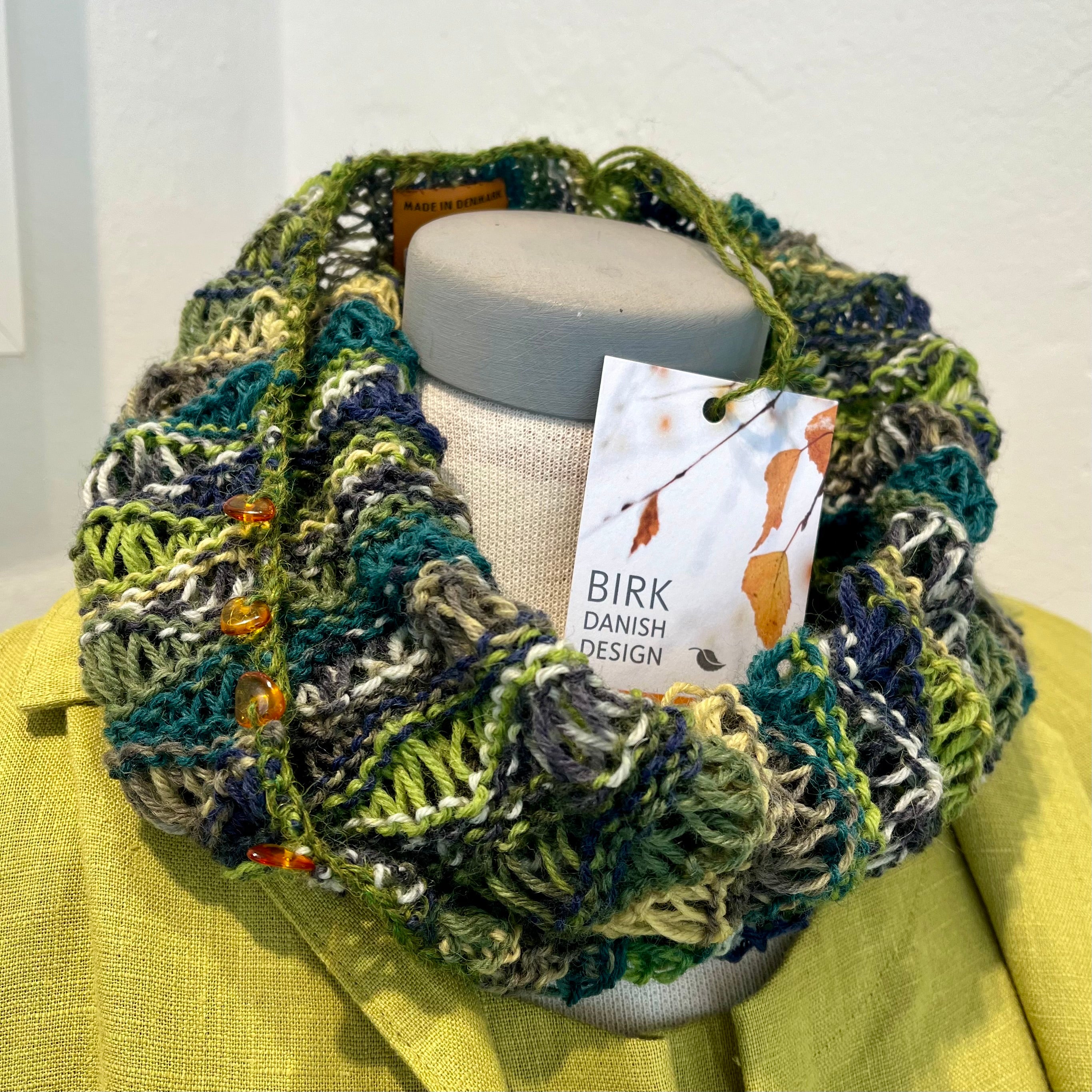 Alpaca / wool mix BIRK möbius scarf with amber. Choose colour