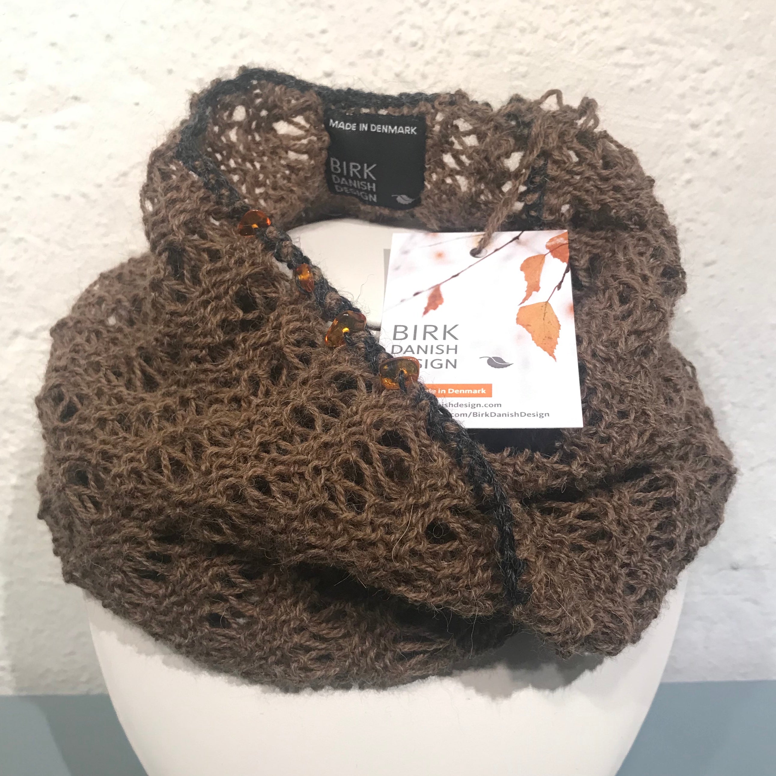 Alpaca BIRK möbius scarf with amber. Choose colour