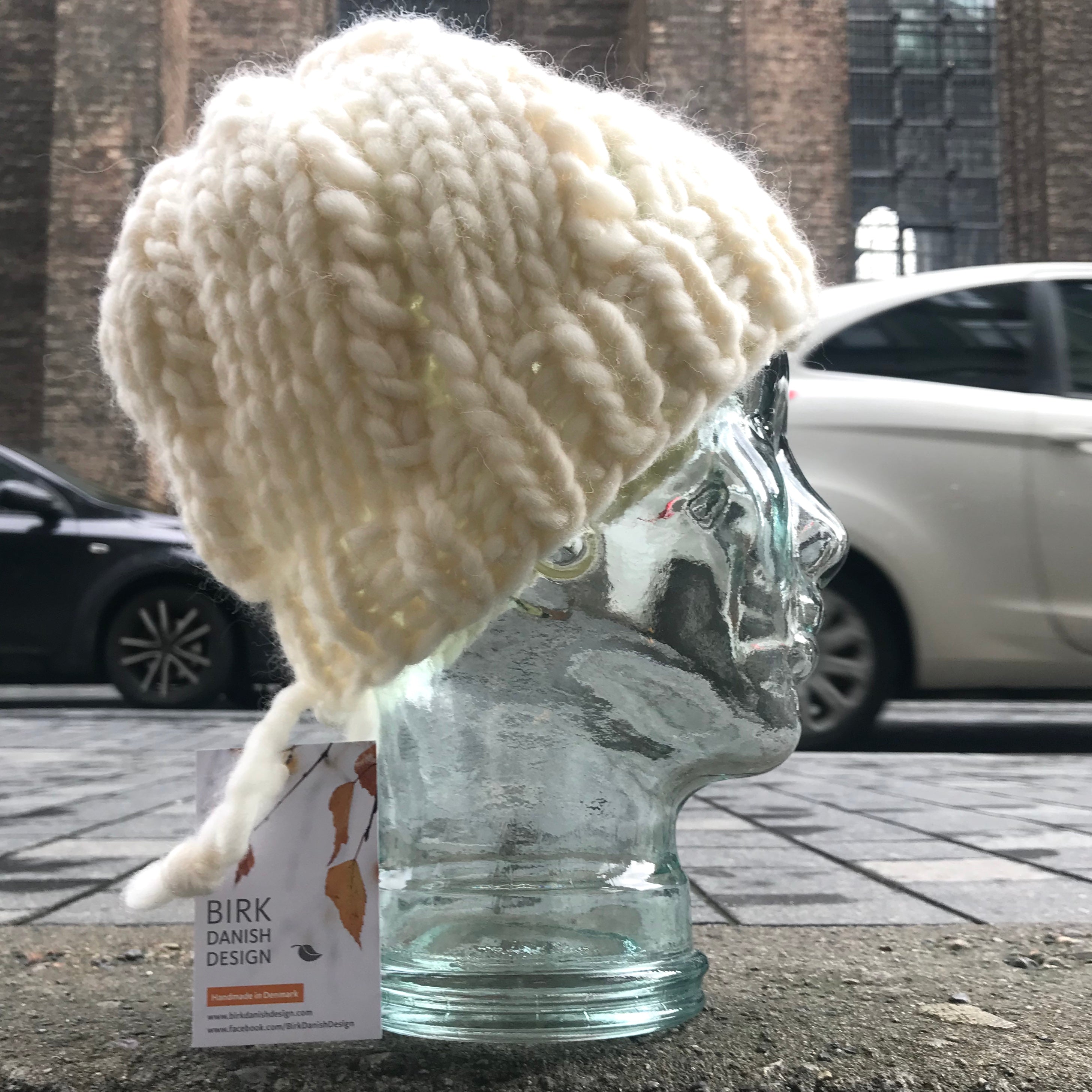 BIRK beanie slightly baggy. Pure (100%) wool. Choose colour